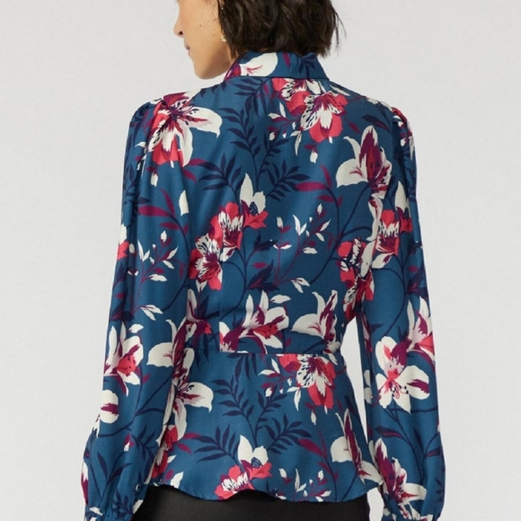 Adelyn Rae Shayne Blouse - Picture 6 of 7